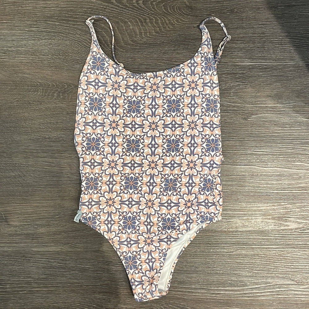 Rhythm PacSun one piece bathing suit